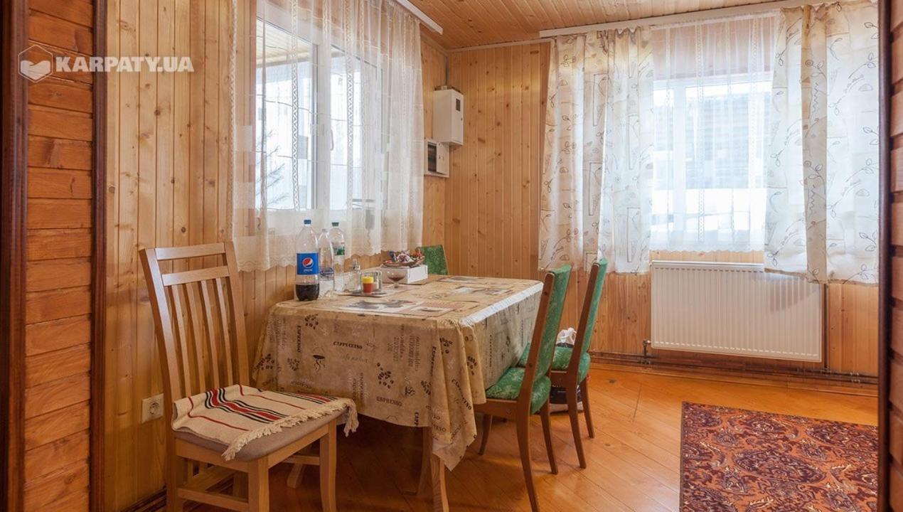У Гриніва Polyanitsa Popovichevskaya 외부 사진